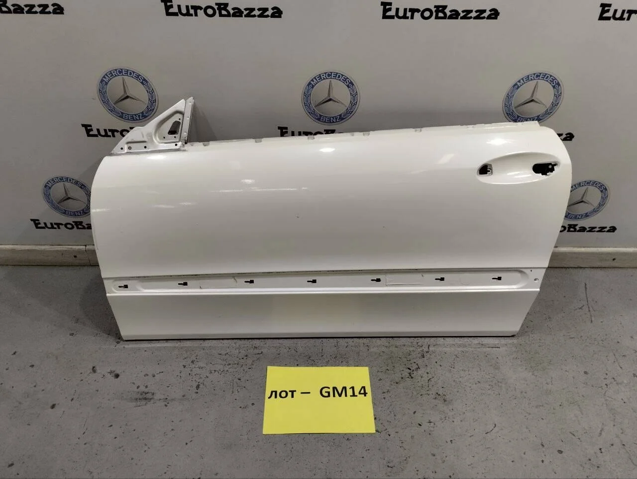 Дверь передняя левая Mercedes W209