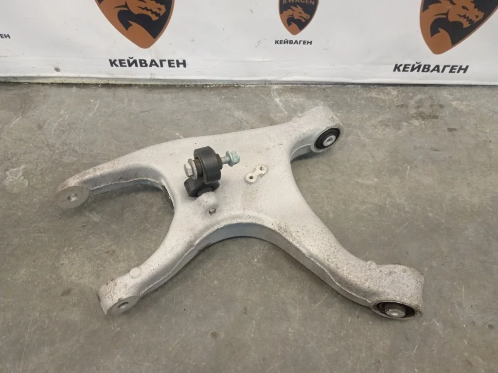 Рычаг подвески нижний Audi A5 2016 F5