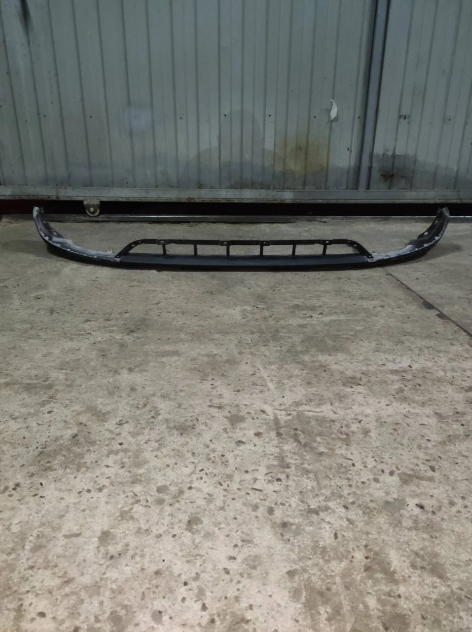 Губа бампера Audi Q3 2013-2015 8U0807061, передняя