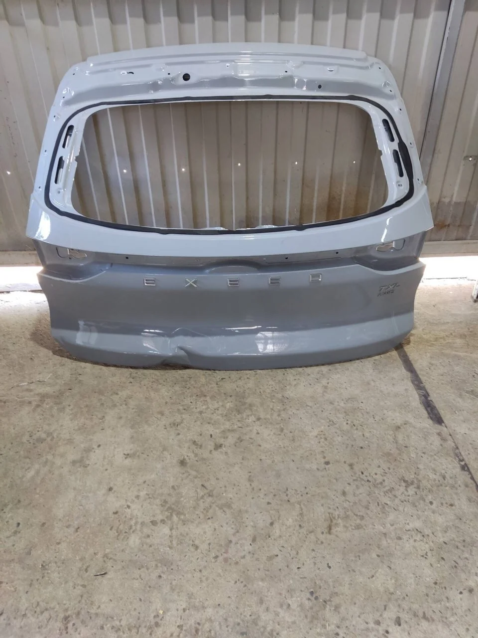Крышка багажника Exeed TXL 509000737AADYJ