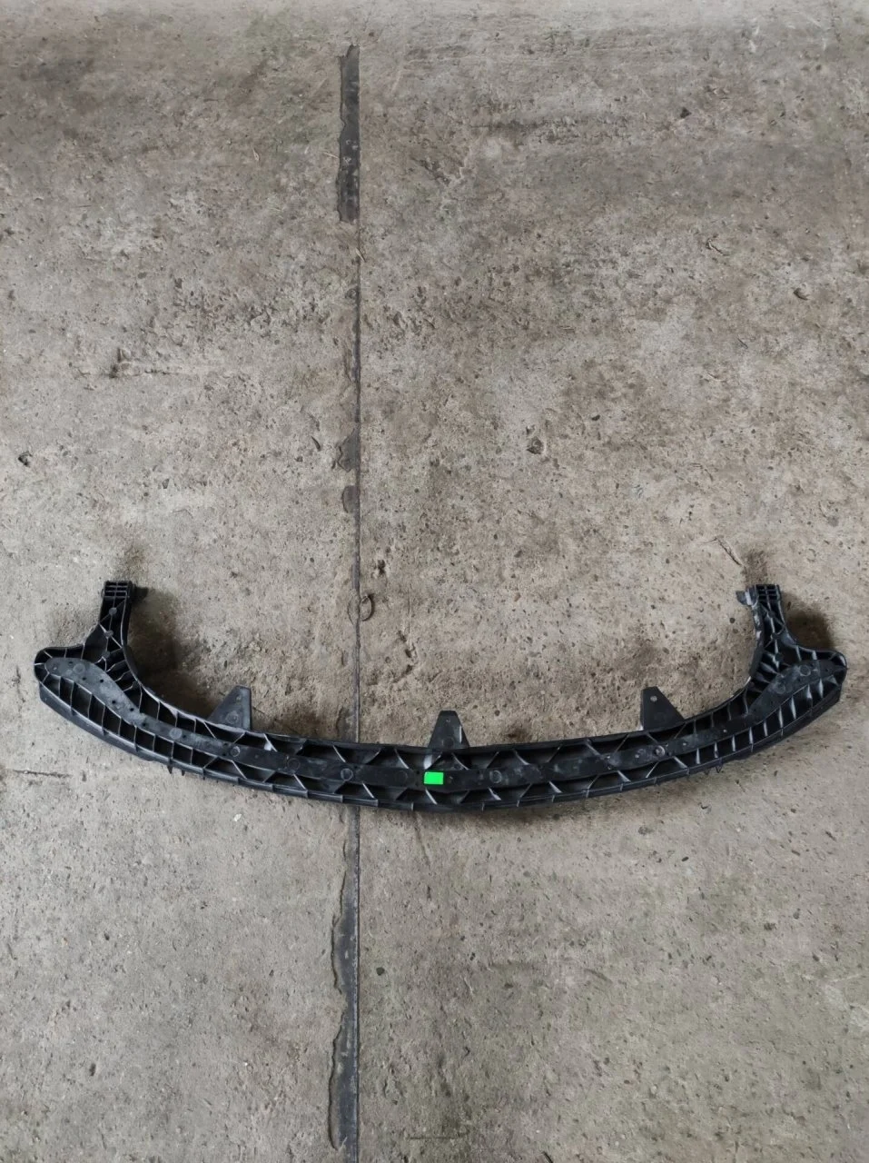 Усилитель бампера Opel Astra J 13321314, передний