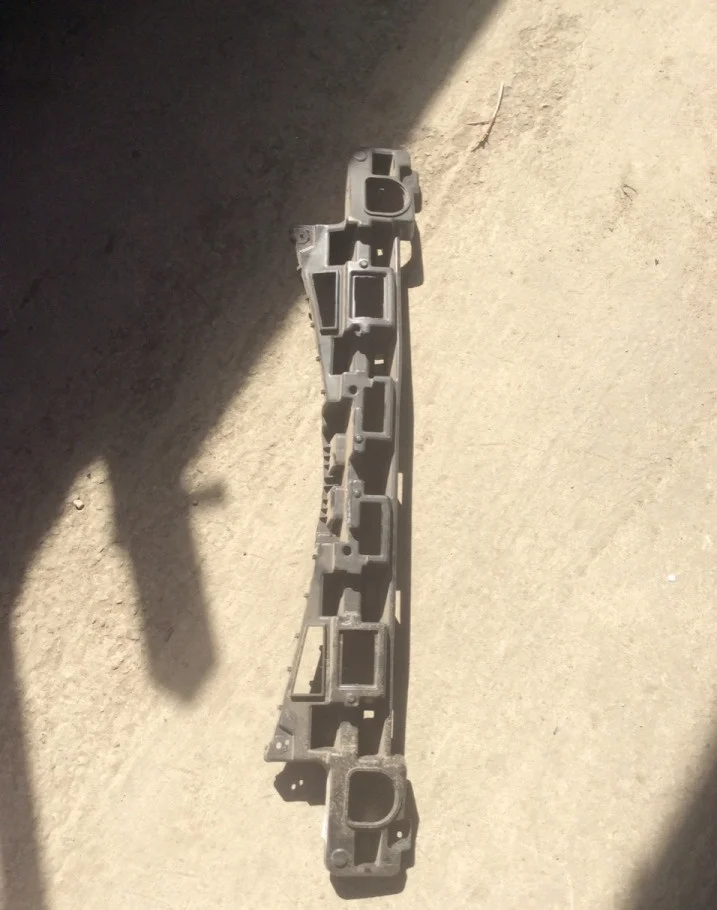 Наполнитель бампера Hyundai Solaris 865804L500, передний