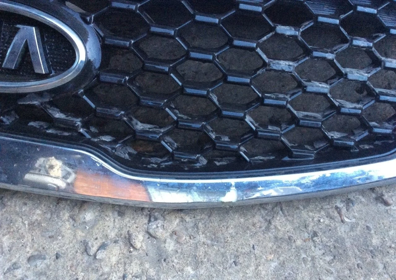 Решетка радиатора Kia Sorento 2 863502P500