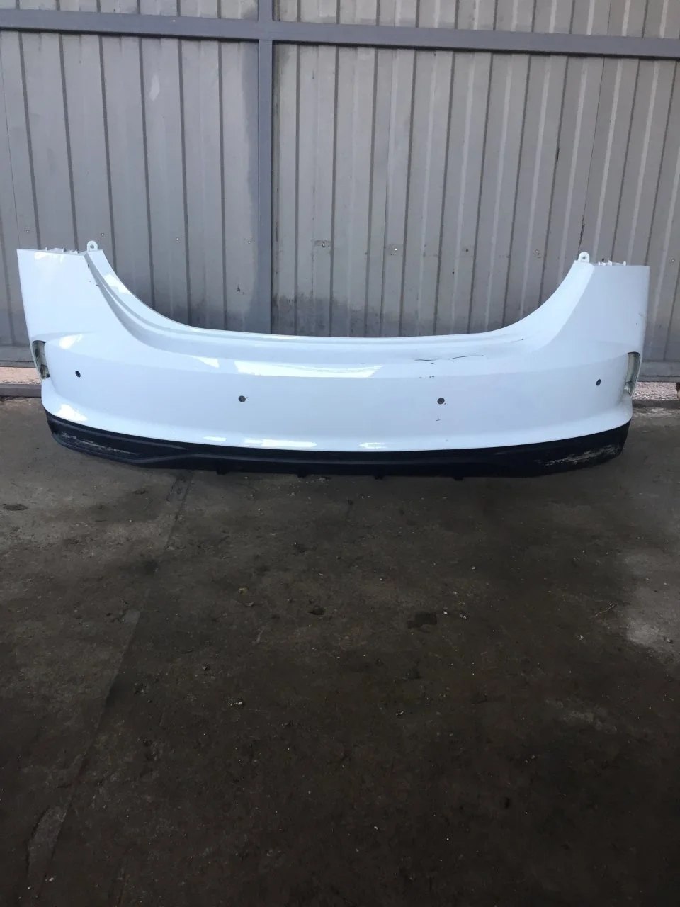 Бампер Hyundai Solaris 86611H5500, задний