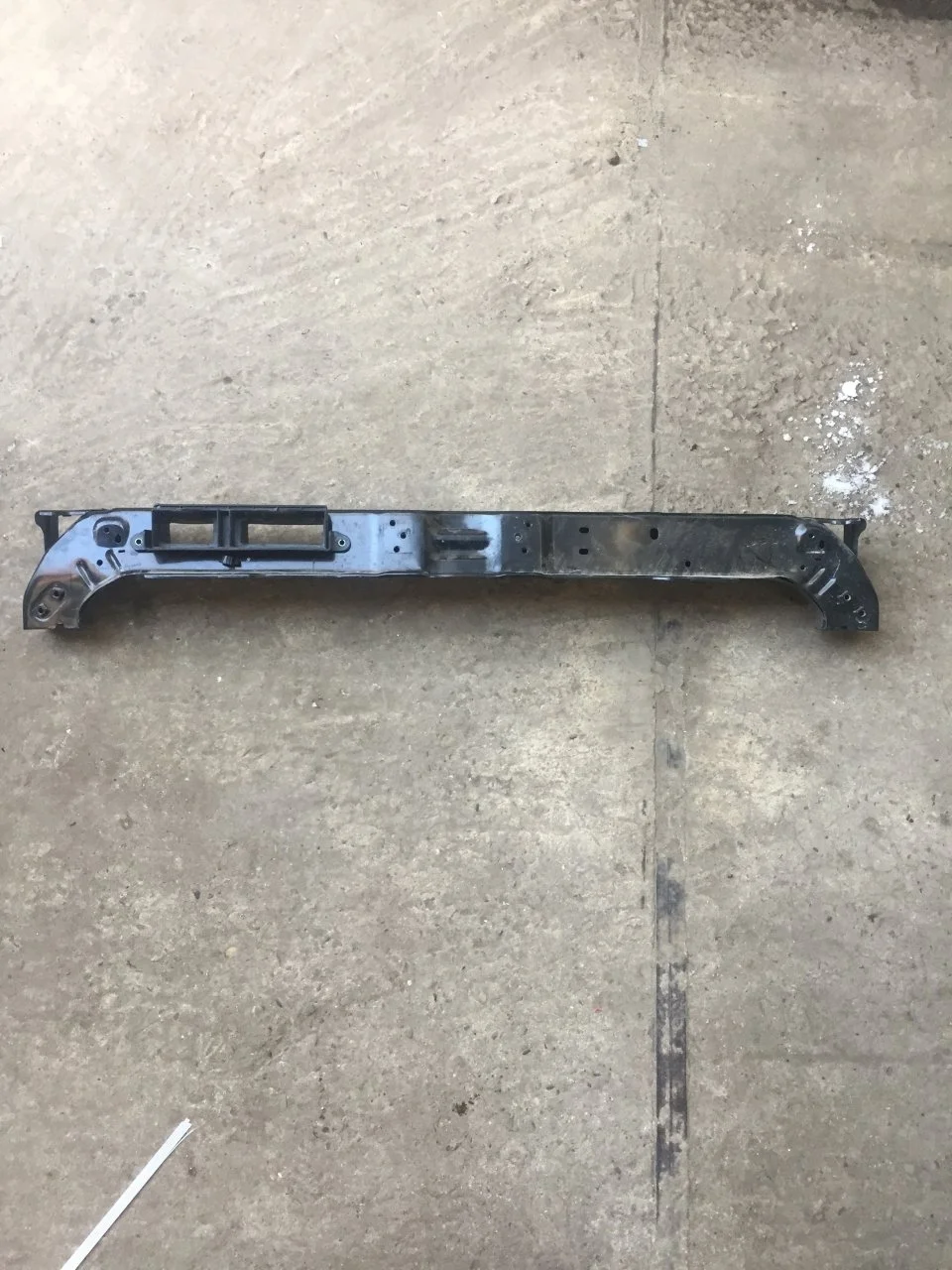 Планка панели Hyundai Tucson 3 2015-2018 64101D7000, передняя