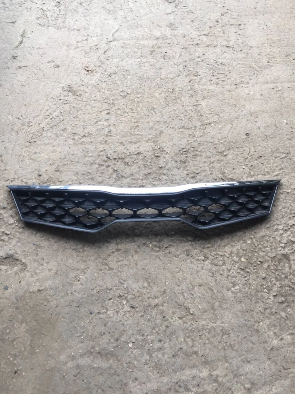 Решетка радиатора Kia Rio 4 86350H0700