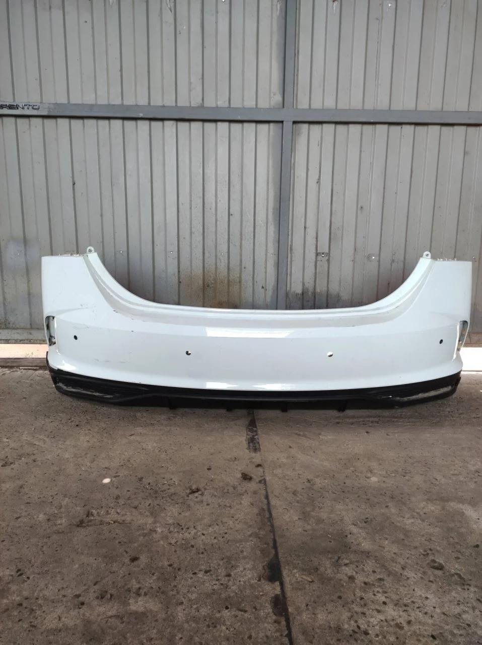 Бампер Hyundai Solaris 86611H5500, задний