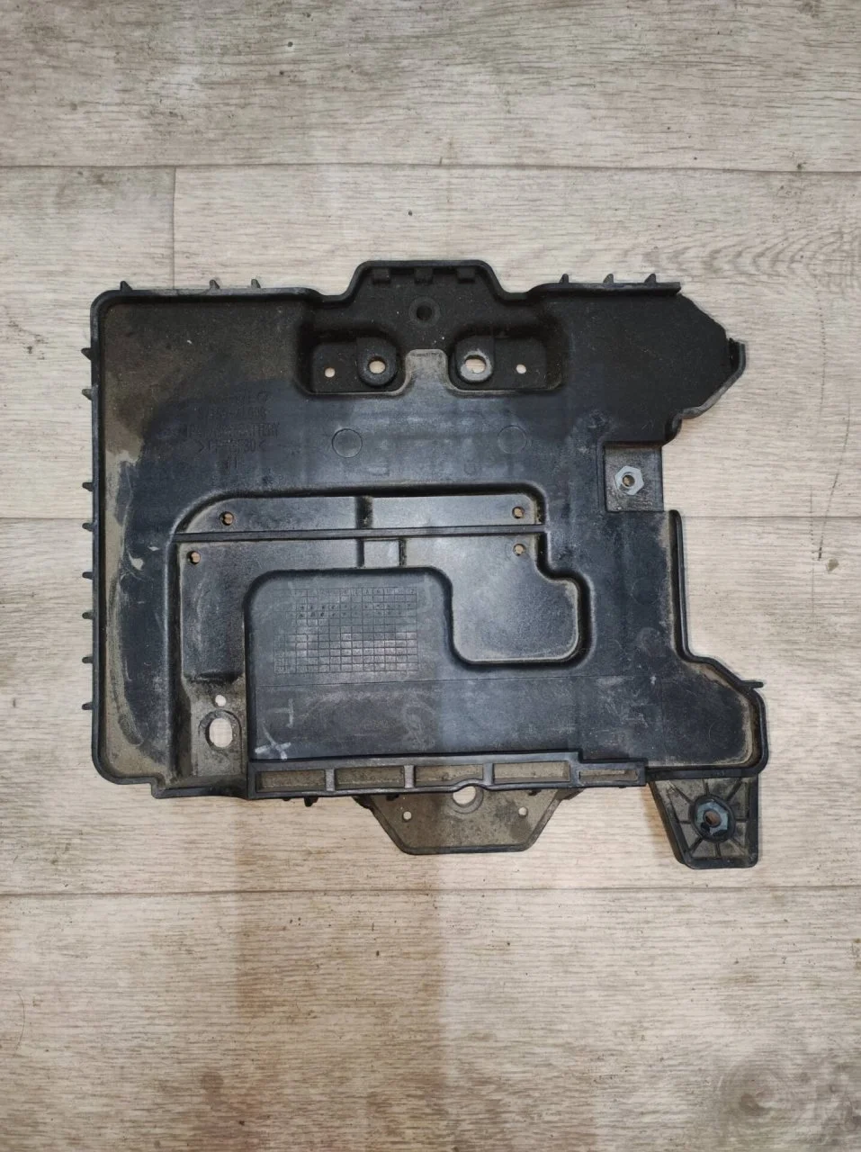 Площадка АКБ Hyundai Solaris 2014-2017 371504L000