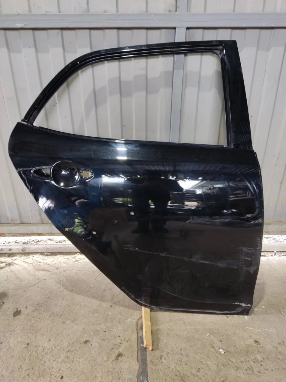 Дверь Kia Picanto 3 2017-2021 77004G6000, задняя правая