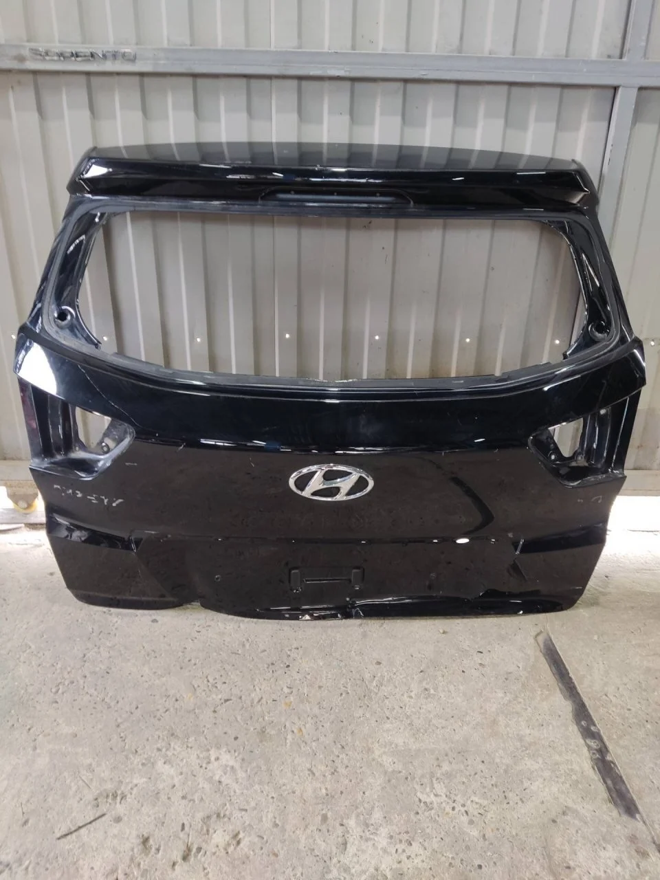 Крышка багажника Hyundai Creta 73700M0000