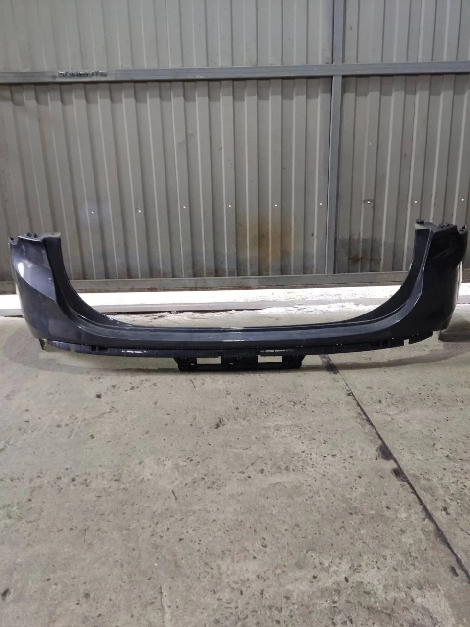 Бампер Hyundai Santa Fe 4 86611S1500, задний