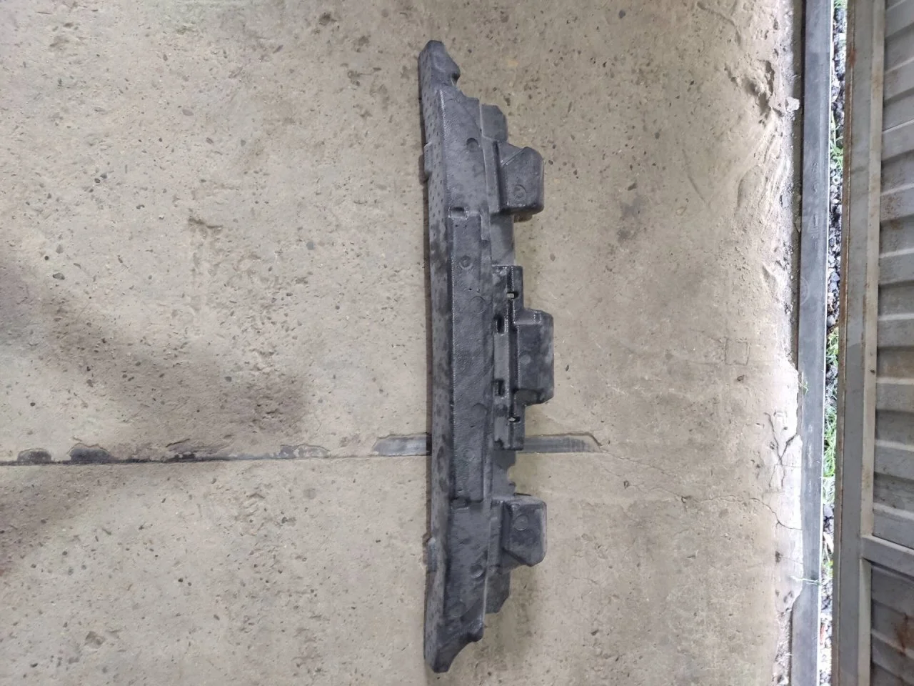 Абсорбер бампера Kia Rio 4 2017-2020 86520H0000, передний