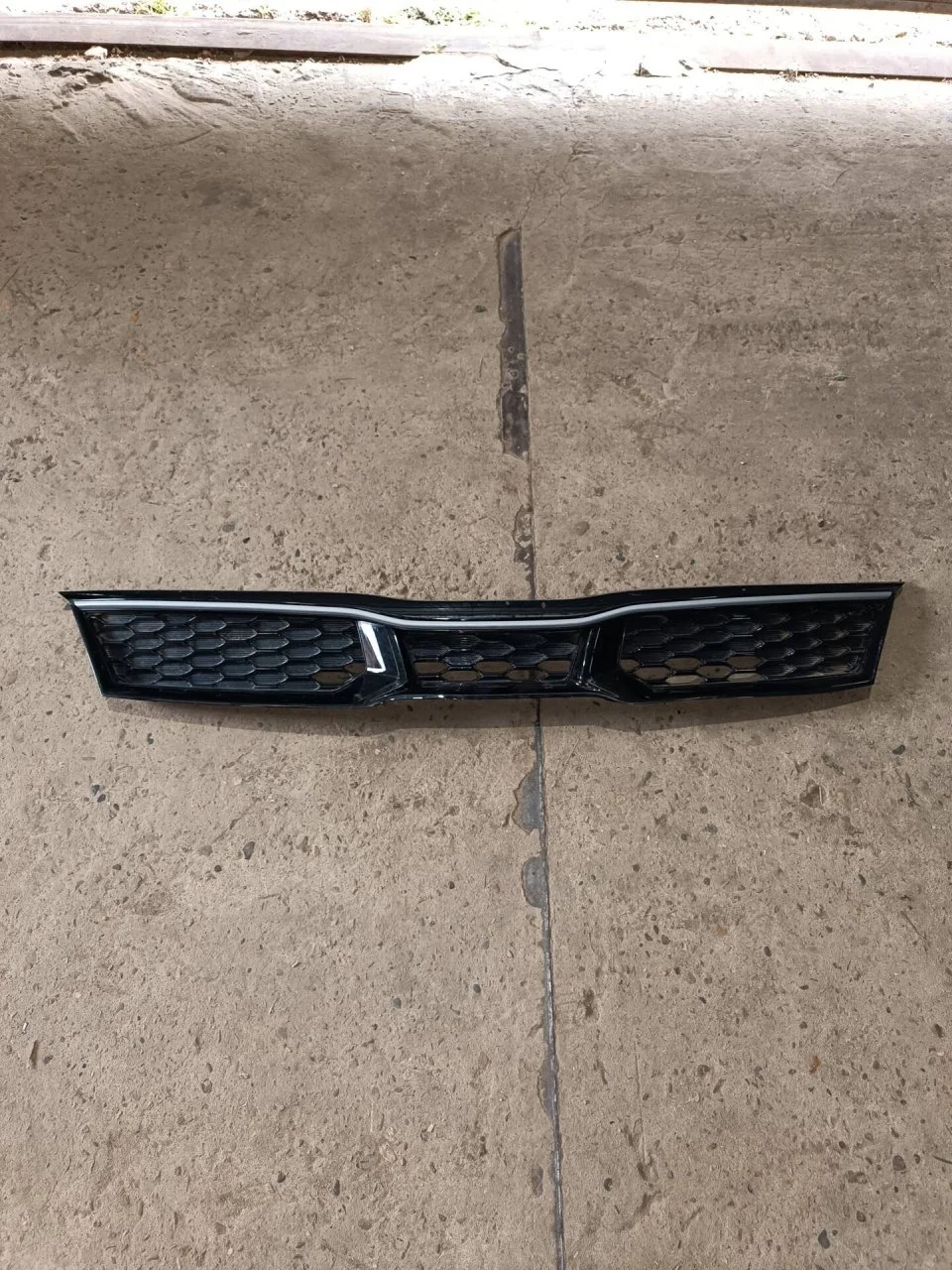 Решетка радиатора Kia Rio 4 2020-2024 86350H0900