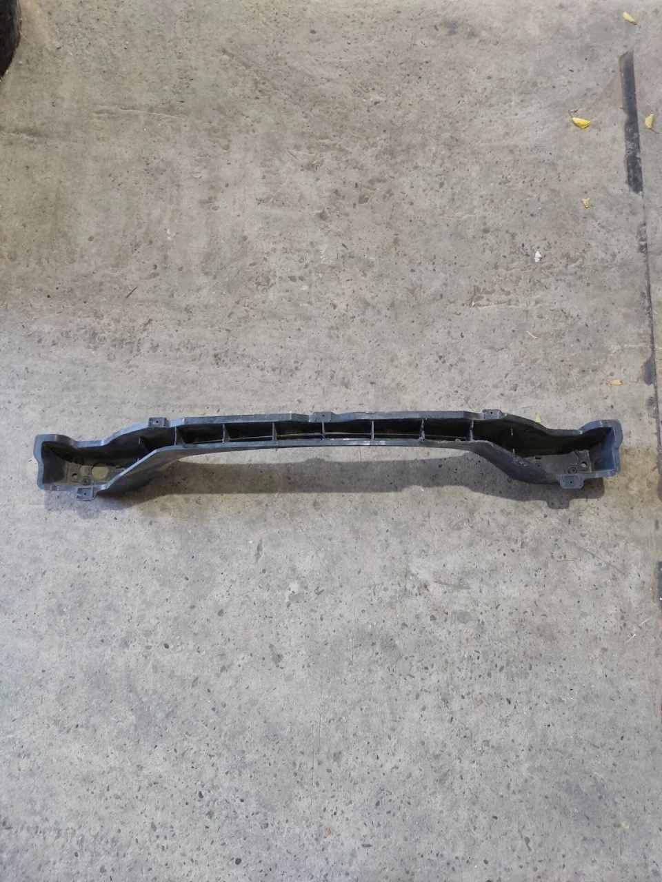 Усилитель бампера Hyundai Santa Fe 4 2018-2021 86631S1520, задний