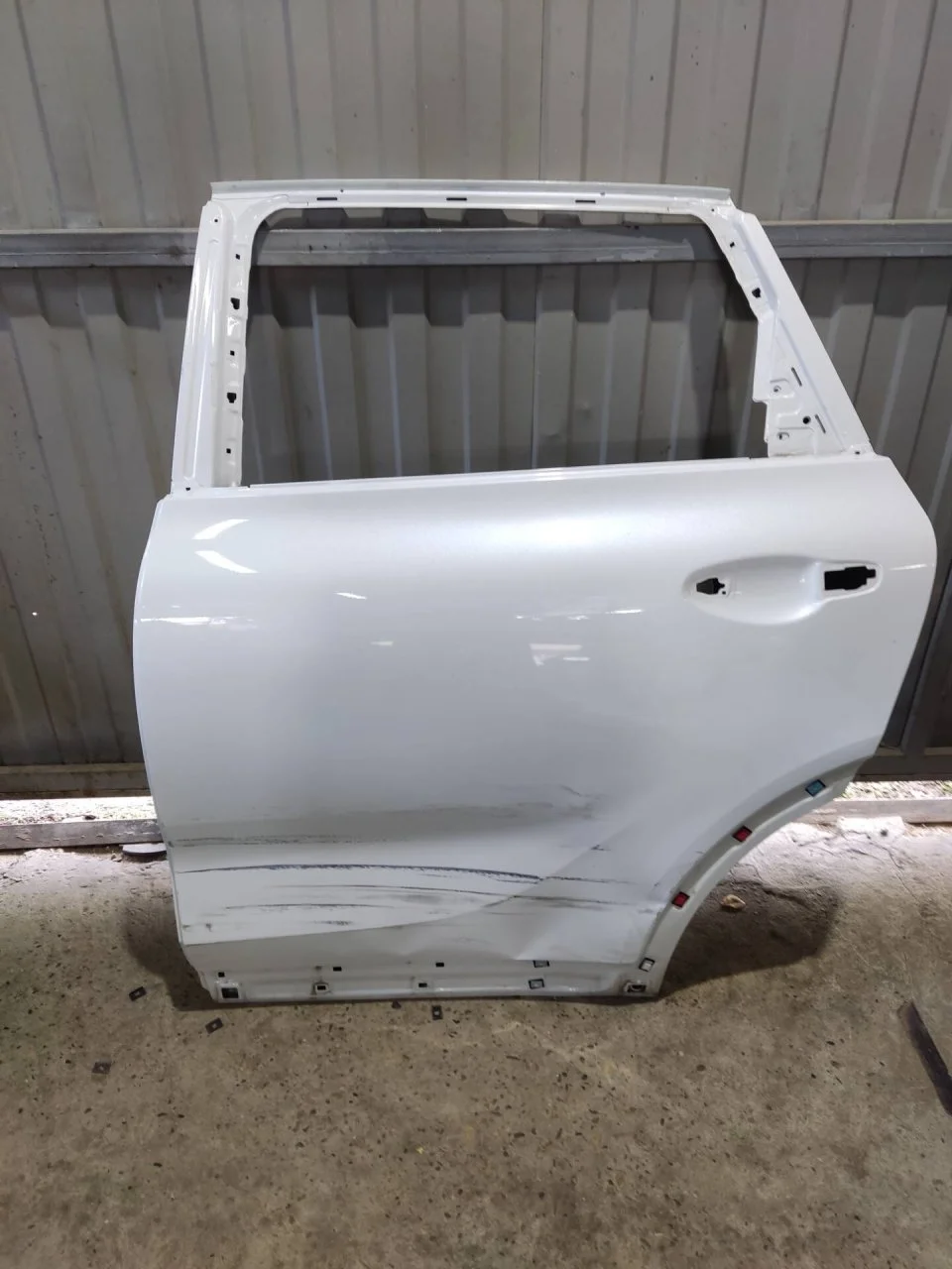 Дверь Kia Sorento 3 2012-2021 77003C5010, передняя левая