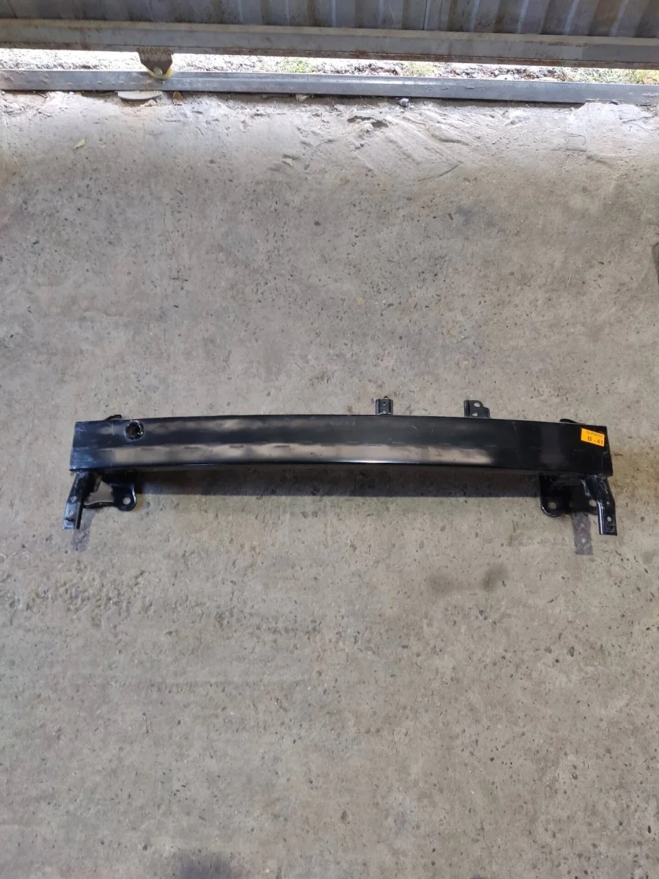 Усилитель бампера Kia Sportage 4 2015-2018 64900F1000, передний