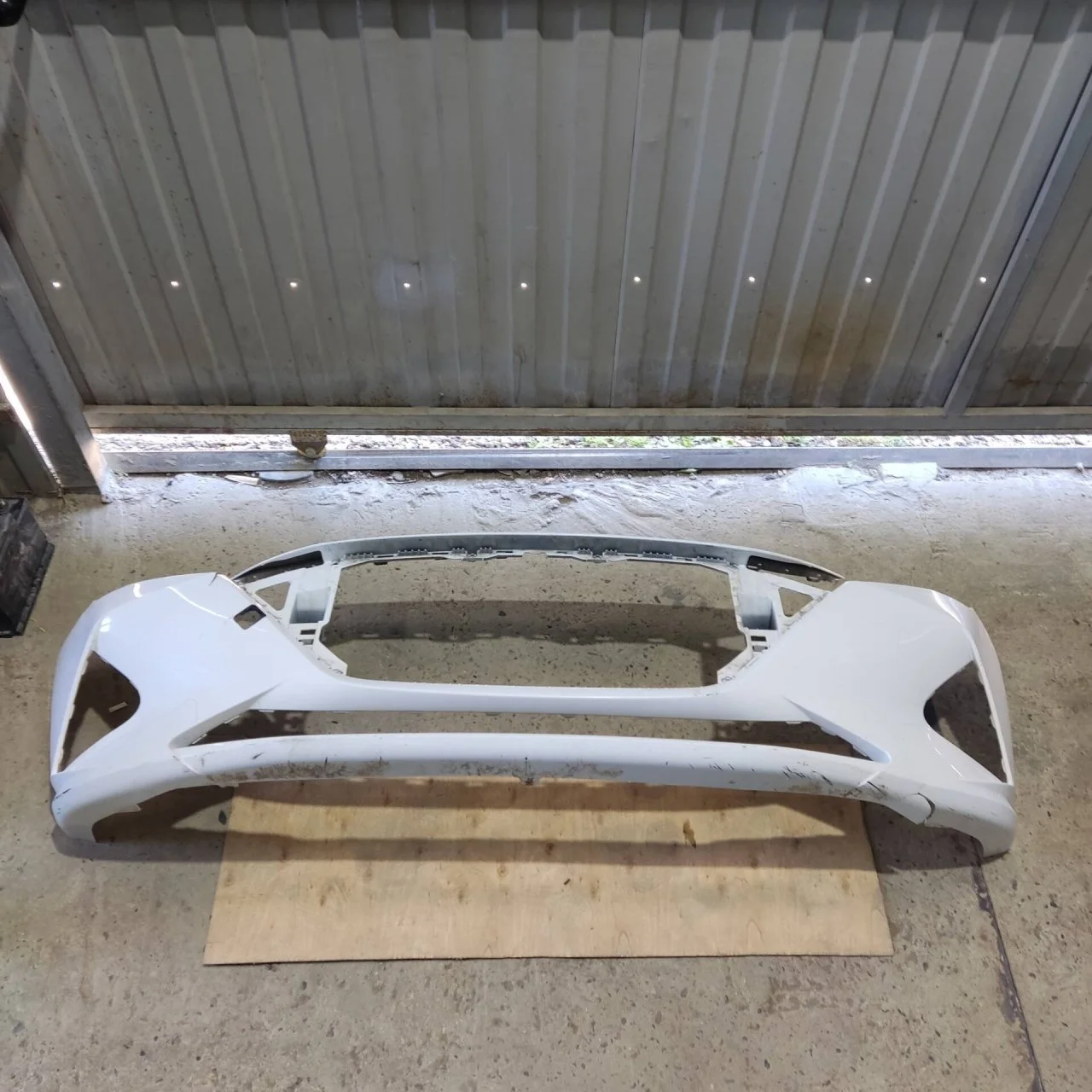 Бампер Hyundai Solaris 86511H5500, передний