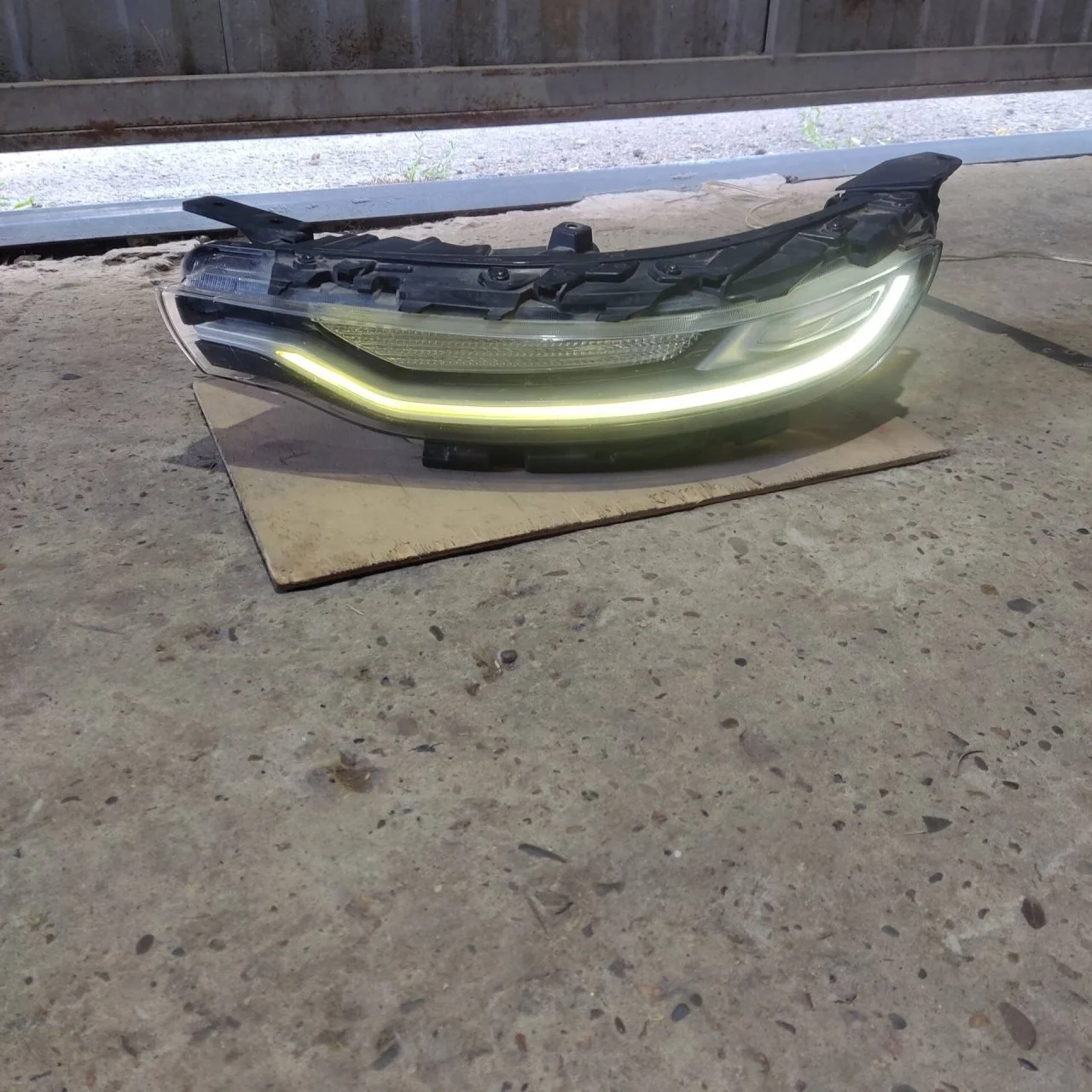 ДХО Kia Soul 3 92207K0100, левое