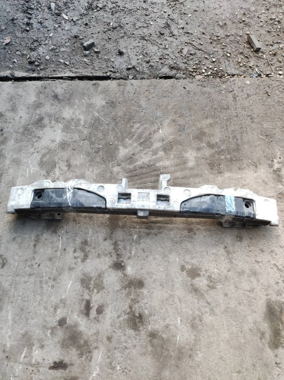 Усилитель бампера Lexus LS IV 2006-2012 5202350090, задний