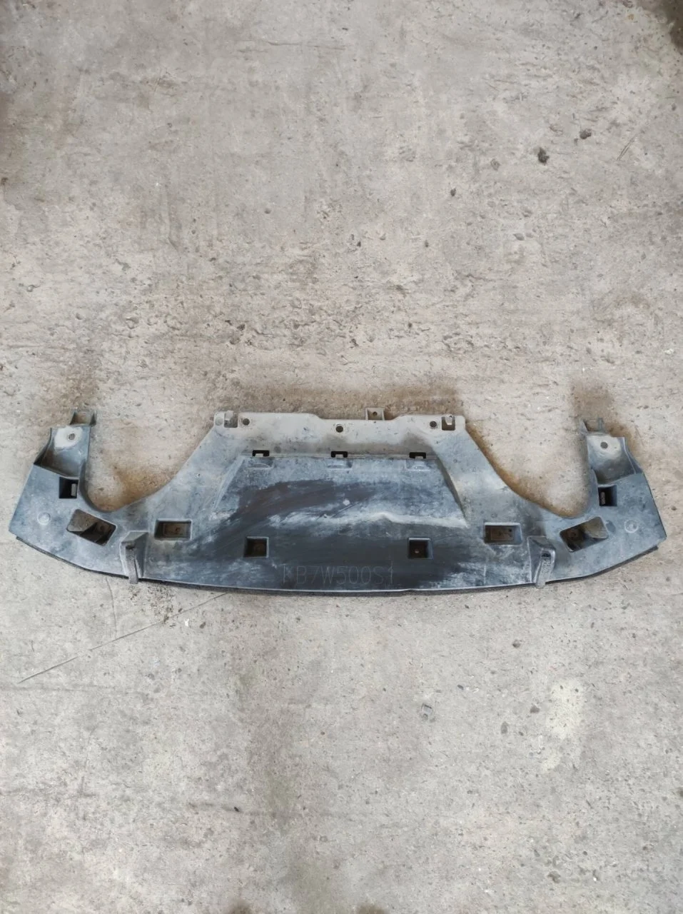 Пыльник бампера Mazda CX 5 KB7W500S1, передний