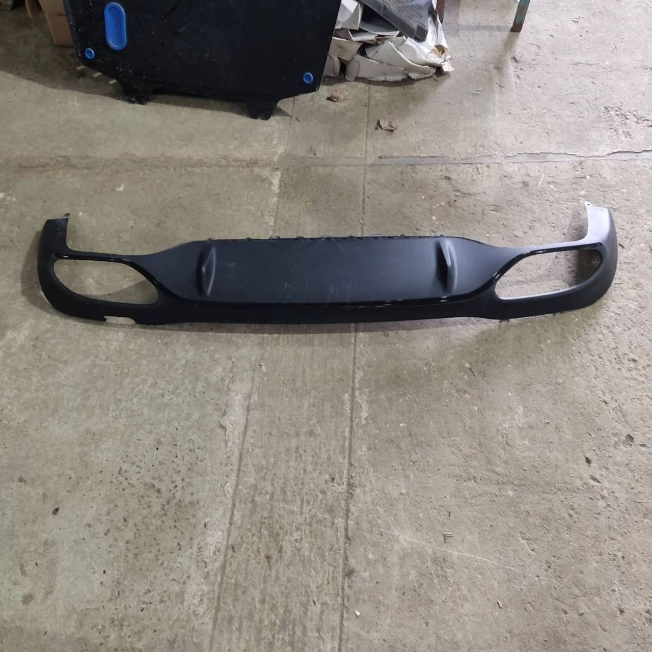 Юбка бампера Mercedes E 2016-2020 A2138851801 W213, задняя