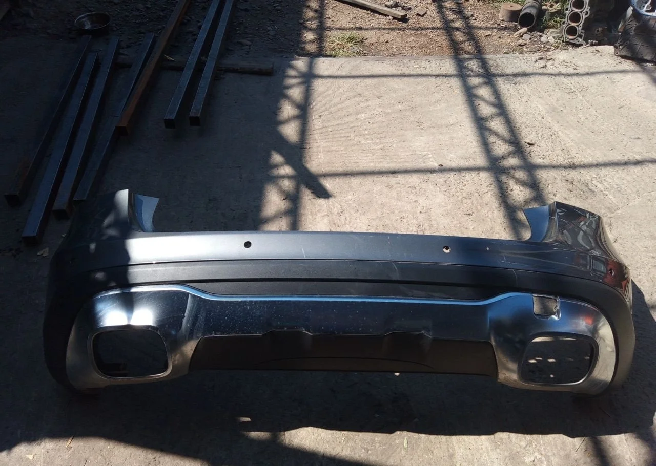 Бампер Mercedes GLA 2013-2017 A15688043409999 X156, задний