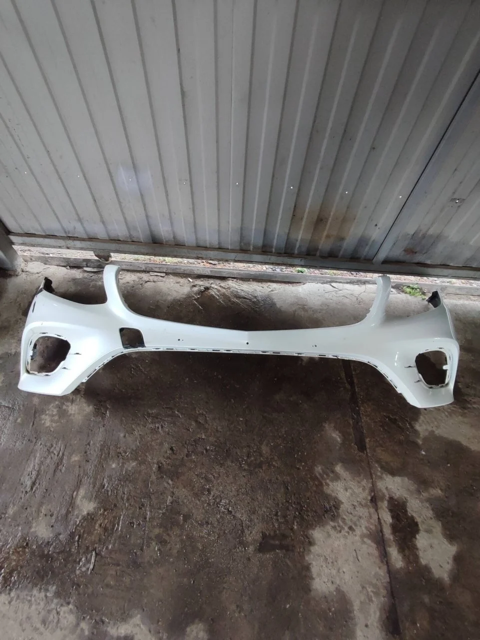 Бампер Mercedes GLC 2015-2019 А2538853000 X253, передний