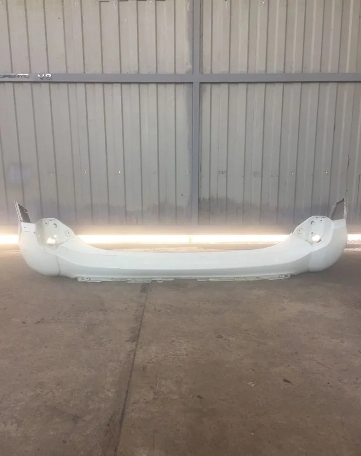 Бампер Mitsubishi Pajero Sport 3 6410D070, задний