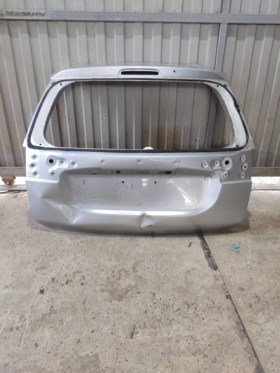 Крышка багажника Mitsubishi Outlander 3 2012-2015 5801B818