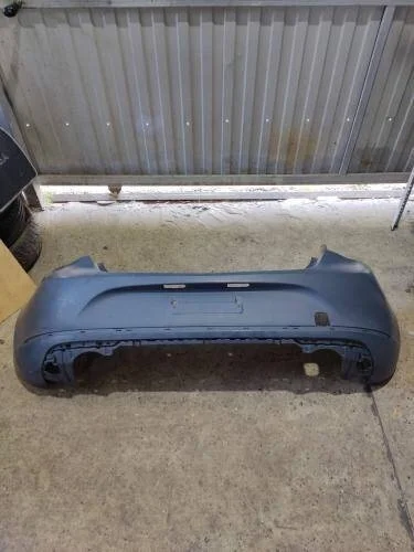 Бампер Opel Astra J 2012-2018 13368066, задний