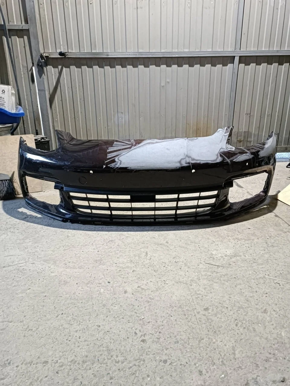 Бампер Porsche Panamera 971898010A, передний