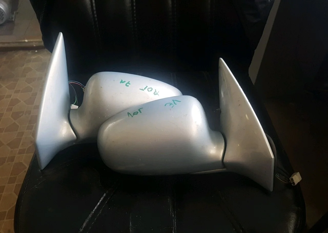 Зеркало заднего вида боковое Renault Logan 2009-2015 963017247R