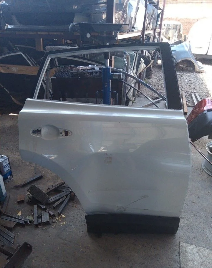 Дверь Toyota RAV 4 4 6700342180, задняя правая
