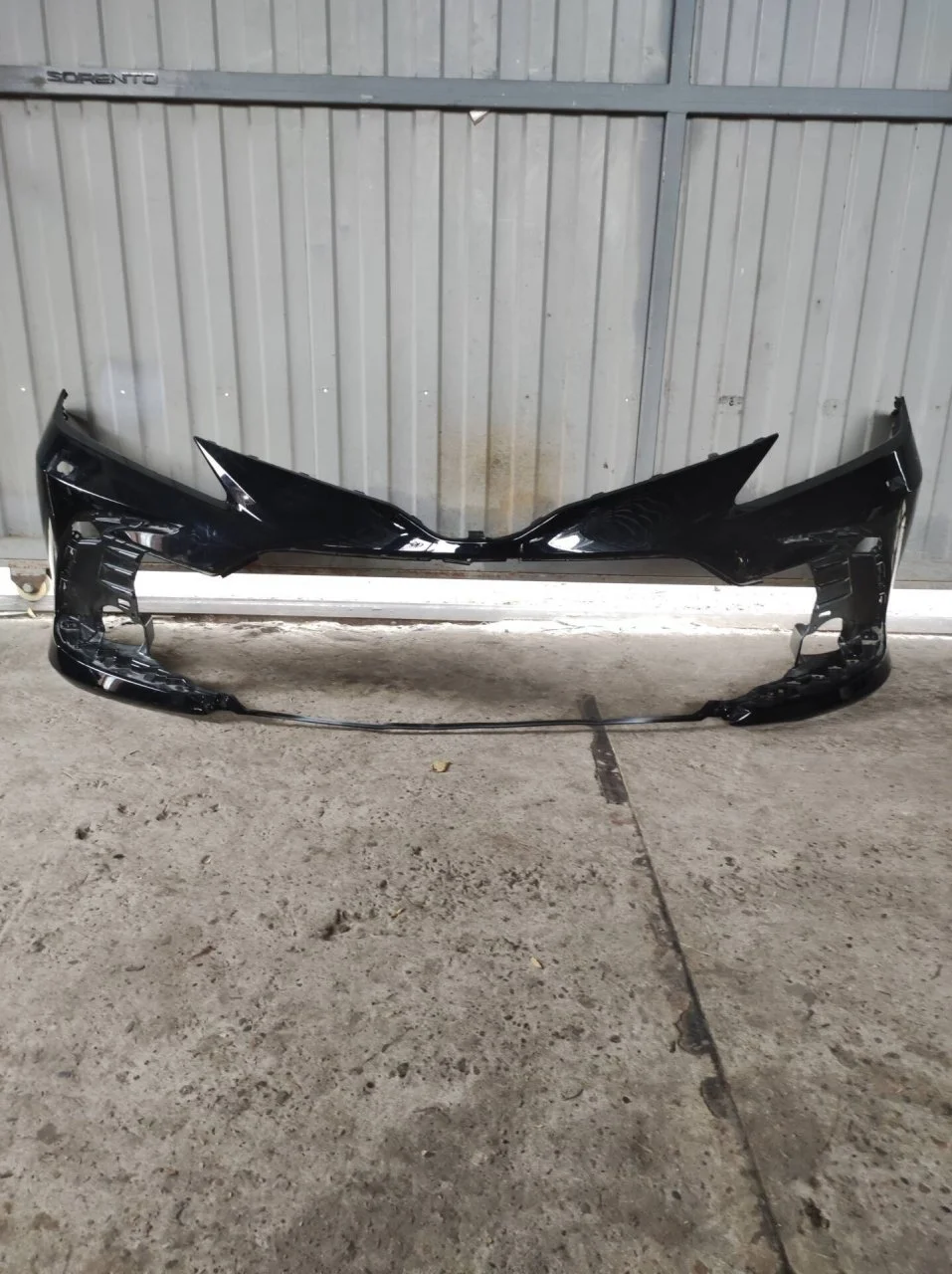 Бампер Toyota Camry 5211906J20 V70, передний