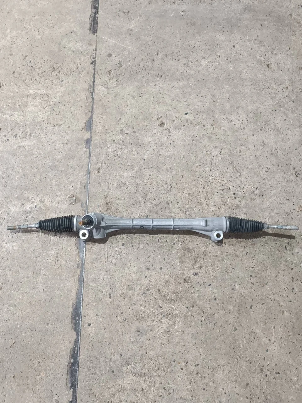 Рулевая рейка Toyota Corolla 4551002710 E18