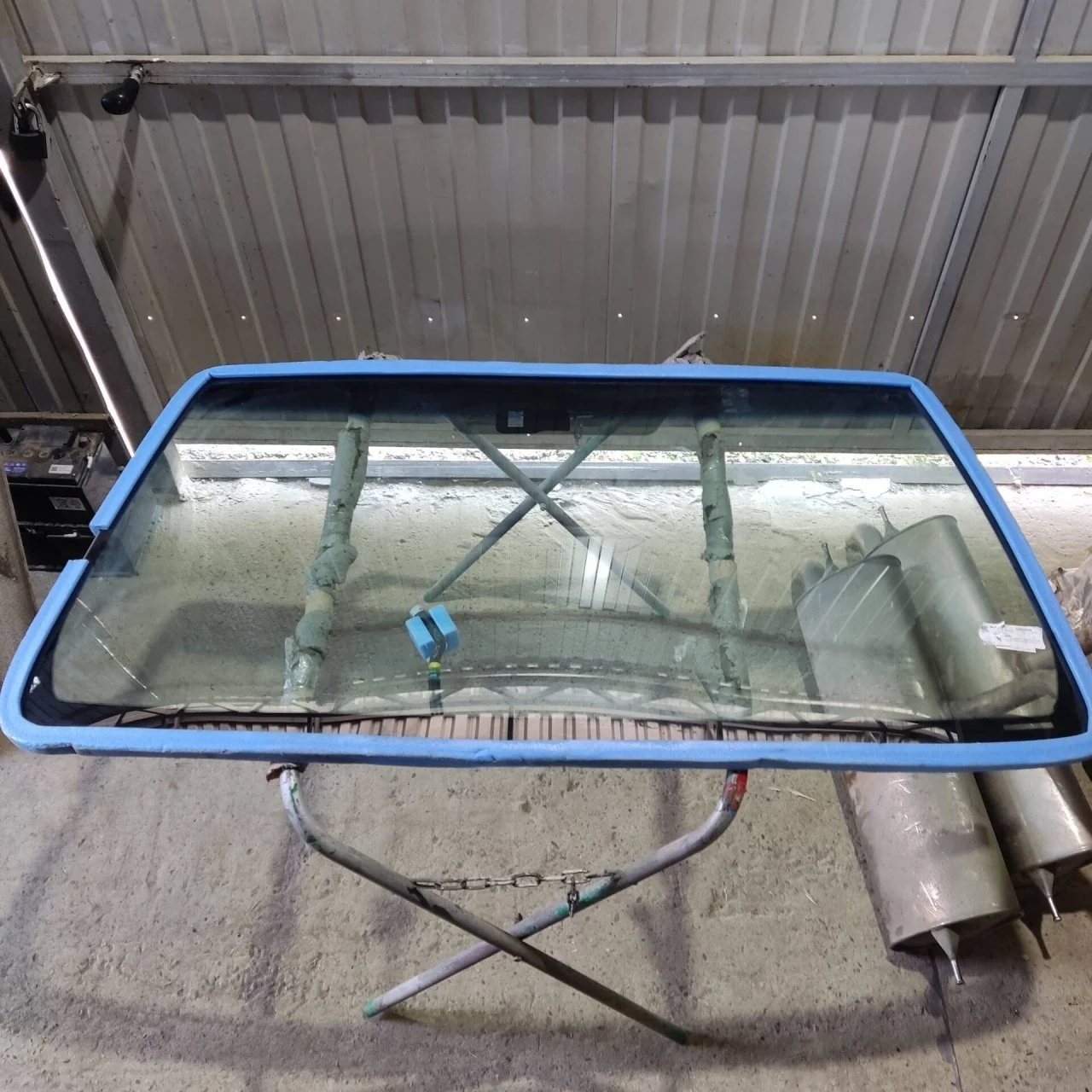 Лобовое стекло Toyota Land Cruiser 200 5610160951