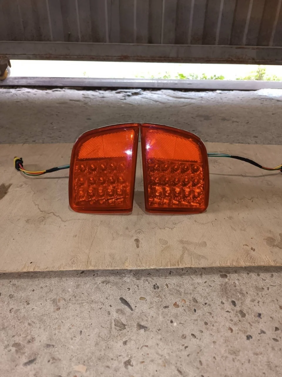 Фонарь ПТФ в бампер Toyota Land Cruiser 8145760020 J200, задний