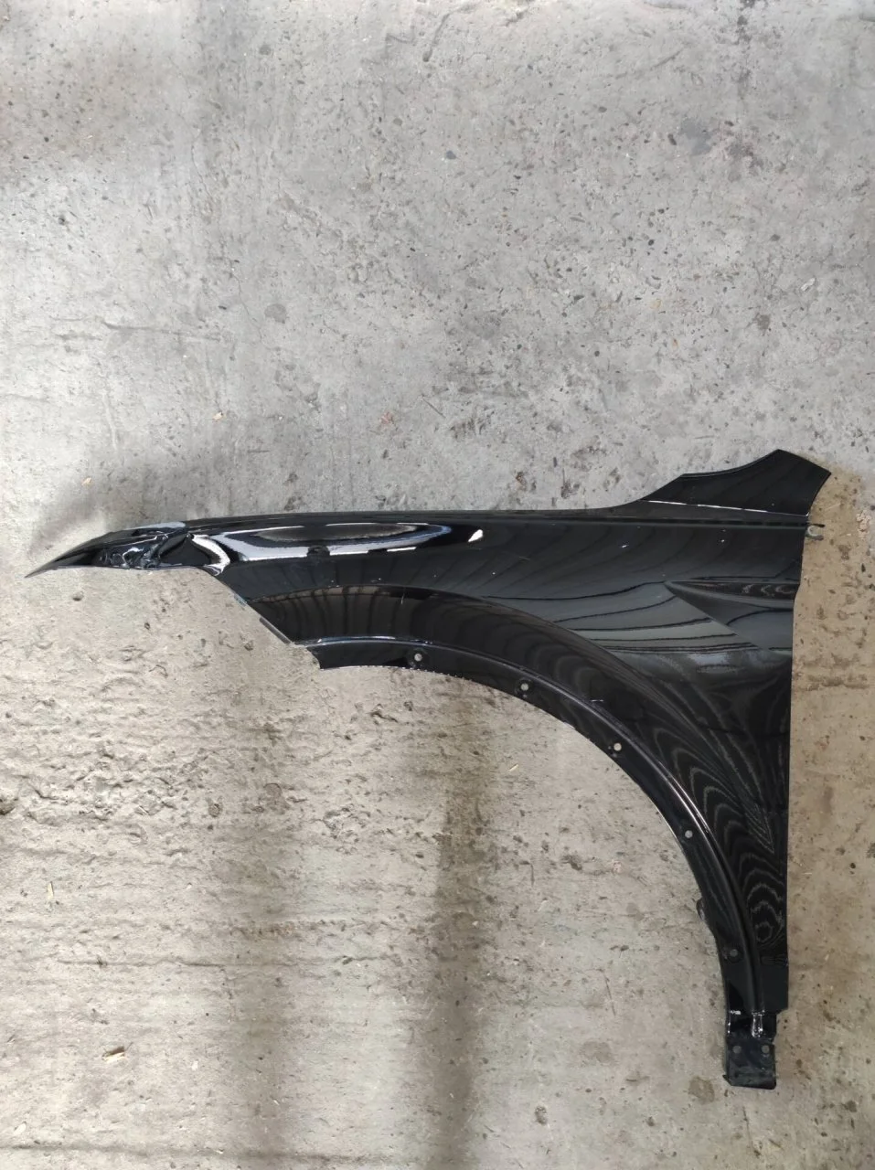 Крыло Volkswagen Tiguan 2 5NA821105F, переднее левое