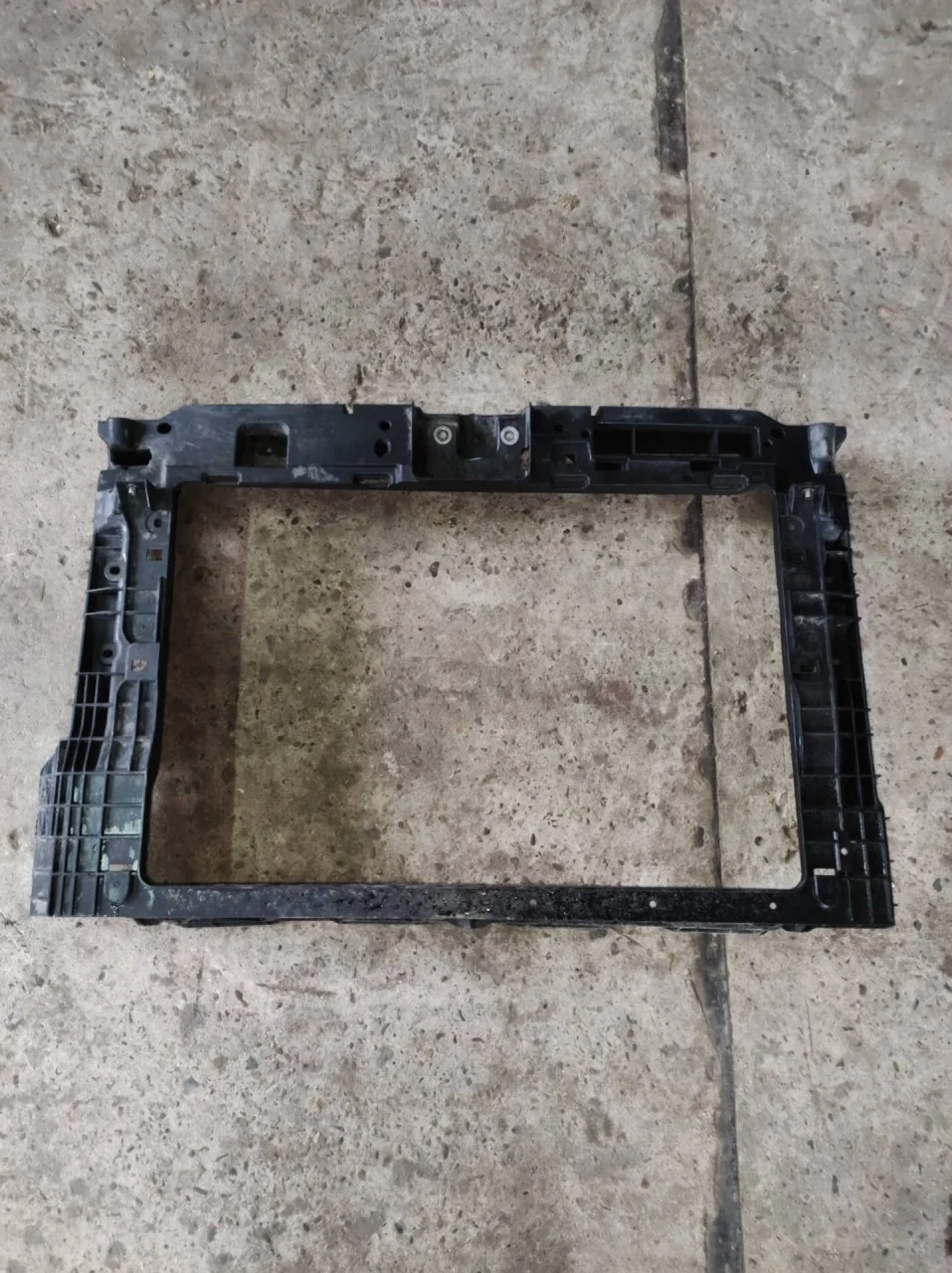 Панель телевизор Skoda Rapid 2 2019-2024 60U805588E, передний