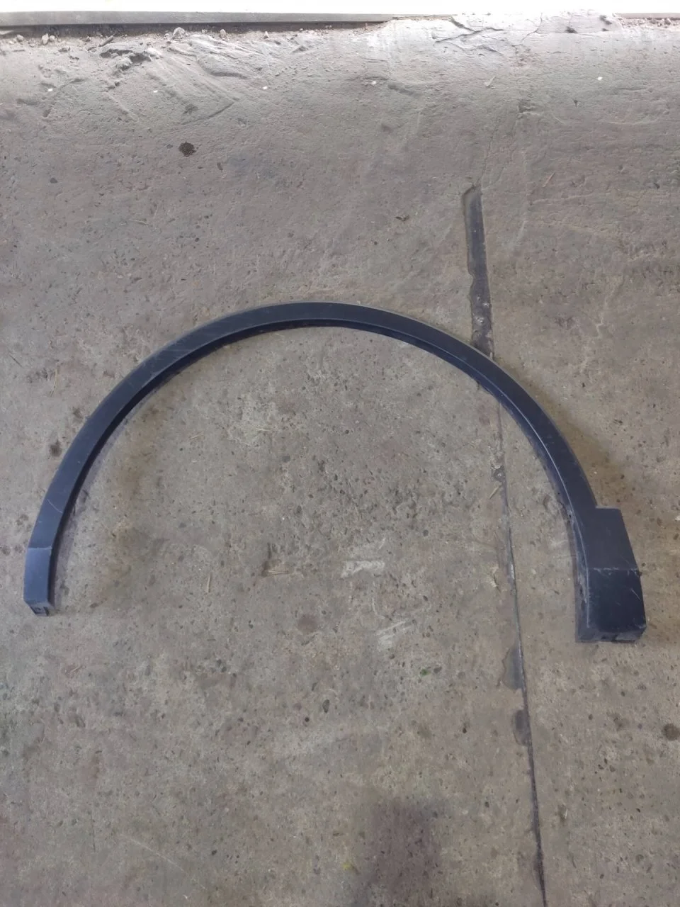 Накладка крыла Volkswagen Tiguan 2 2016-2020 5NA854731J, передняя левая