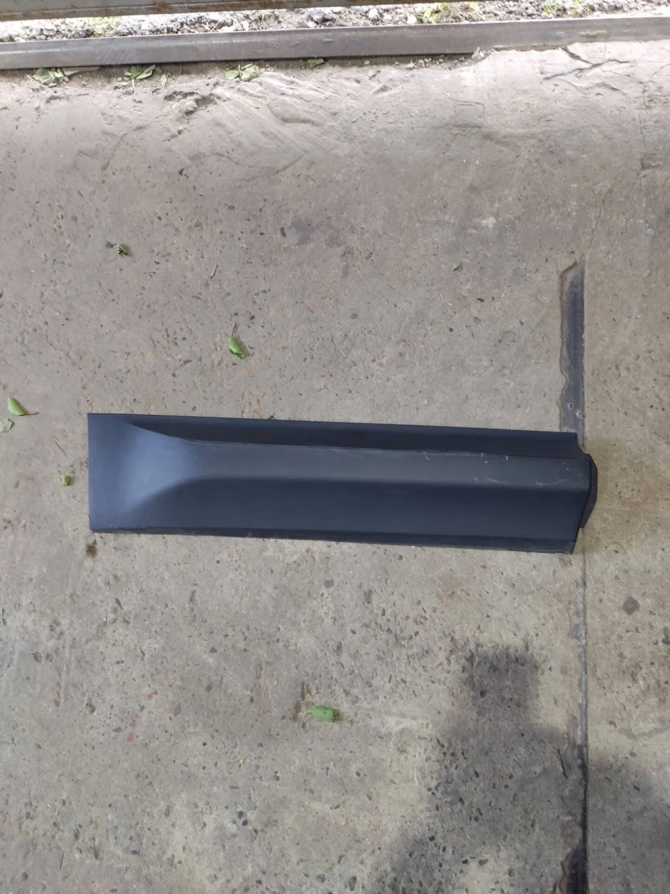 Накладка двери Skoda Kodiaq 2016-2022 565854950, задняя правая