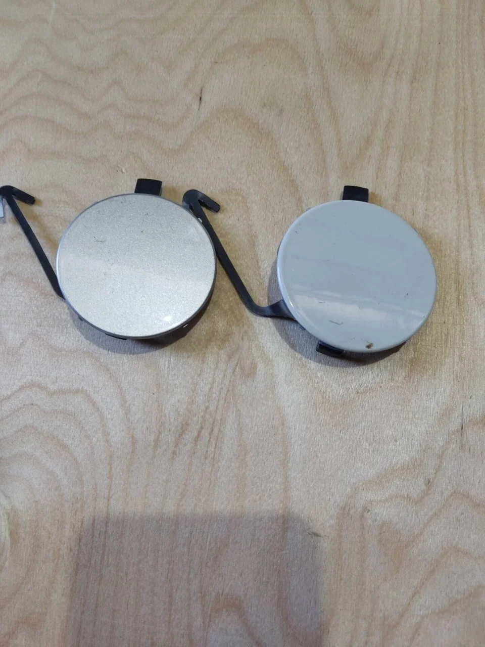 Заглушка буксировочного крюка Skoda Rapid 2012-2017 60U807241