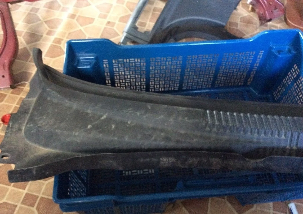 Жабо Chevrolet Cruze 95130243 J300