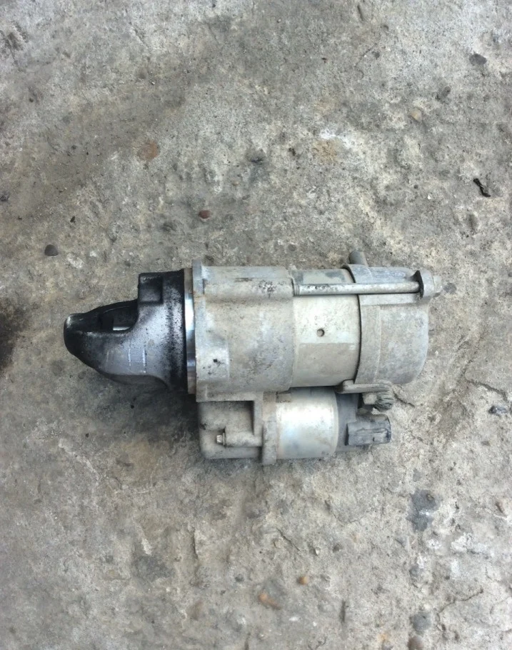 Стартер Chevrolet Cobalt 25186038