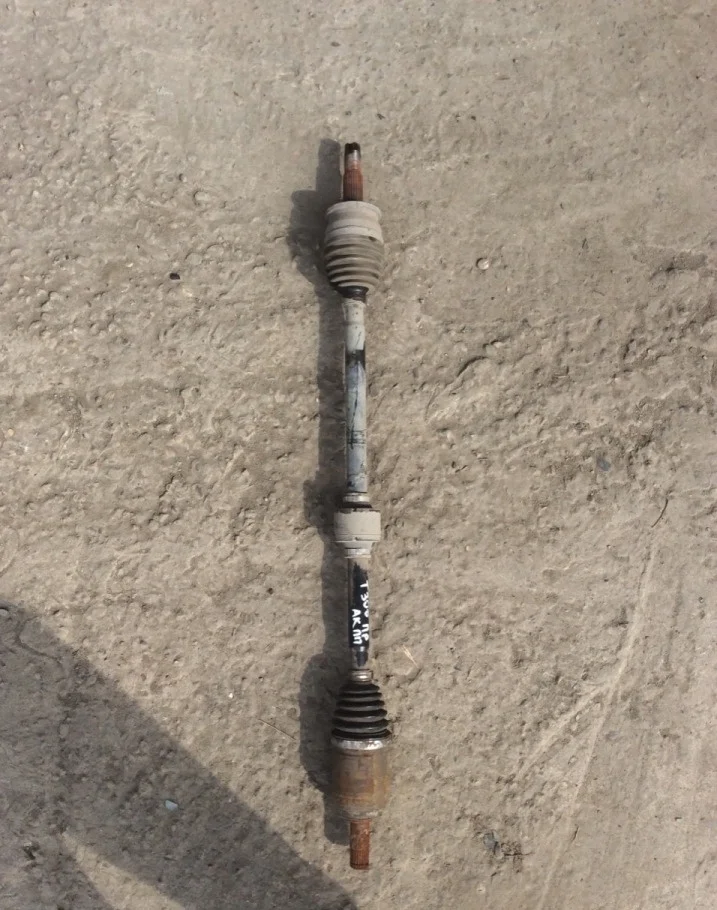 Привод Chevrolet Aveo T300 95982916, правый