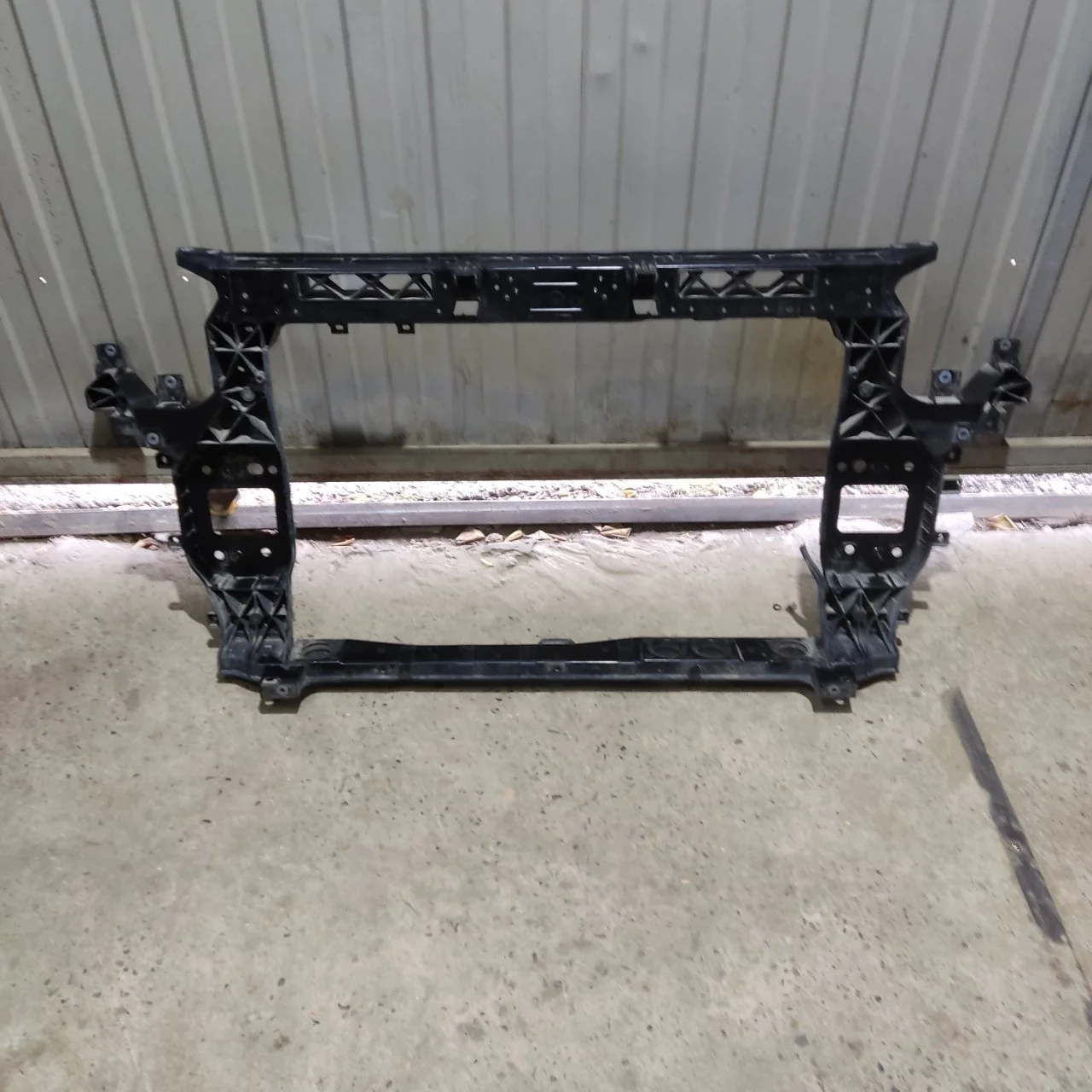 Панель телевизор Kia Sorento 4 2022 64101P2000, передний