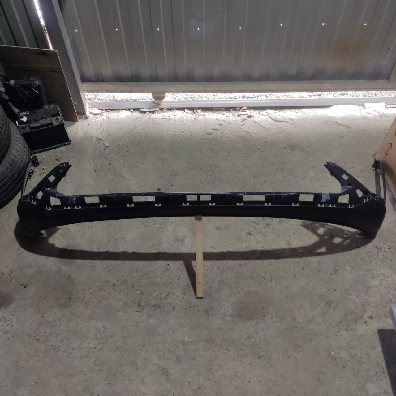 Юбка бампера Hyundai Santa Fe 4 2023 86512S1500, передняя