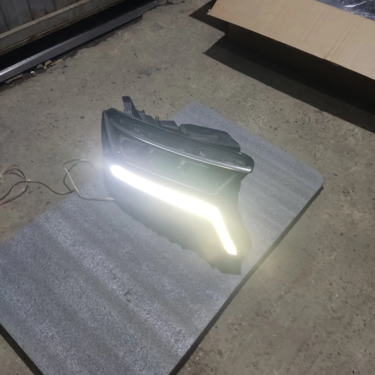 Фара LED Kia Sorento 4 2023 92102P2120, передняя правая