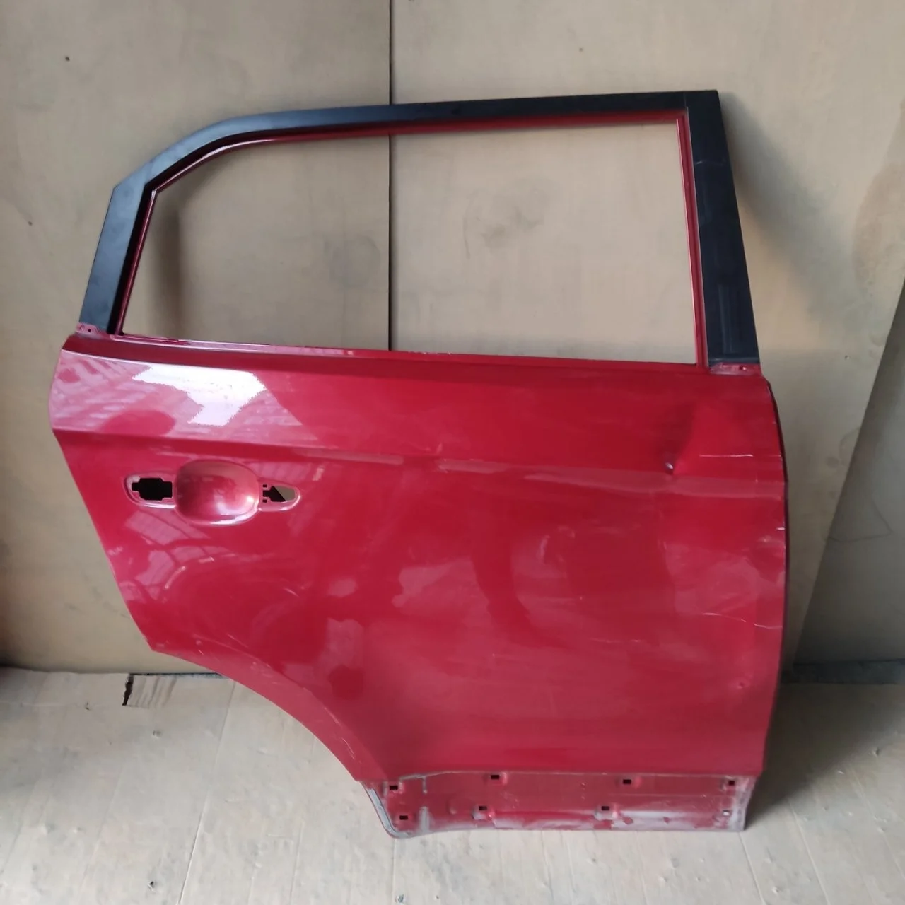 Дверь Hyundai Creta 2018 77004M0000, задняя правая