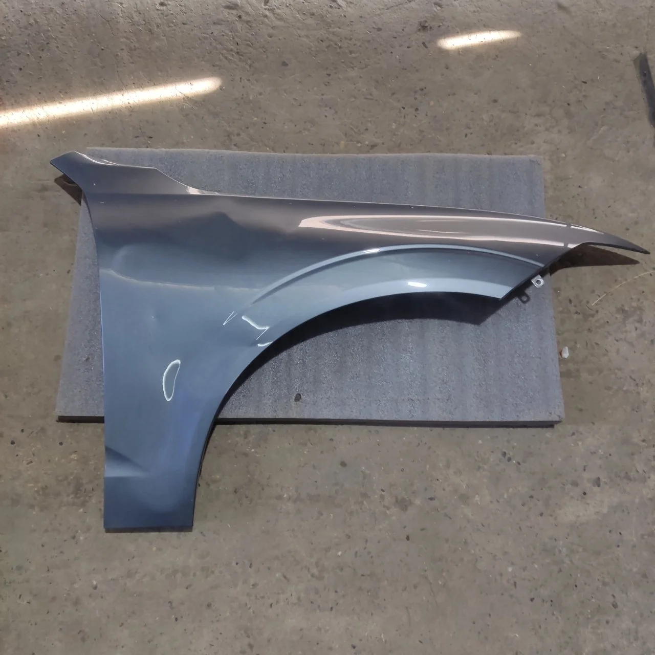 Крыло Volvo XC60 2021 32297442, переднее правое